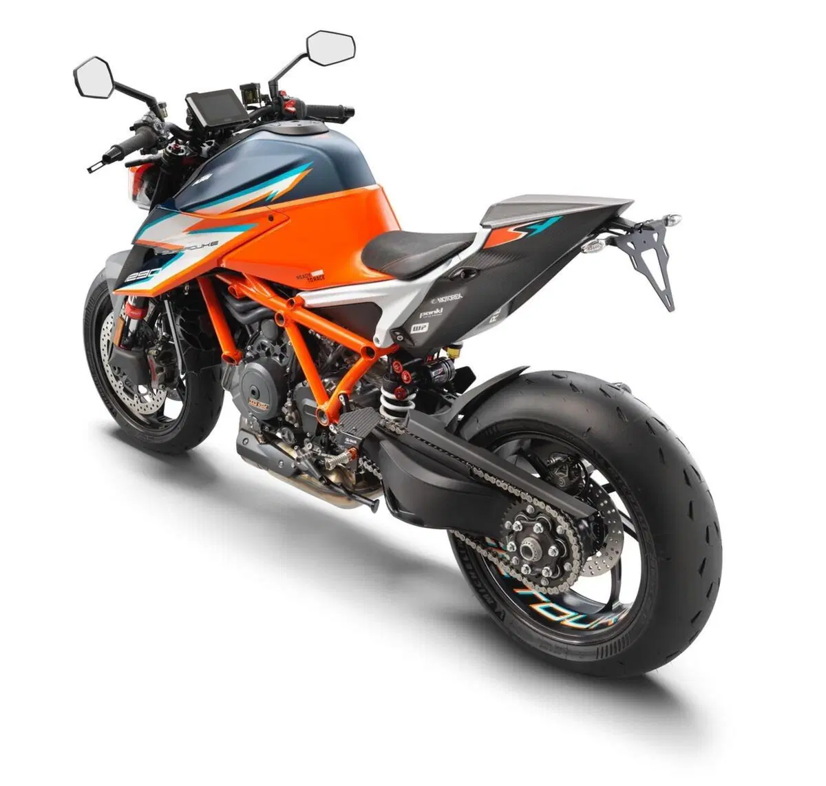Nuova KTM SuperDuke 1290RR. Dati e immagini definitive (5)