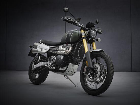 Nuove Triumph Scrambler 1200 XC e XE 2021