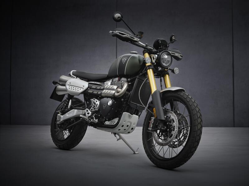 Nuove Triumph Scrambler 1200 XC e XE 2021