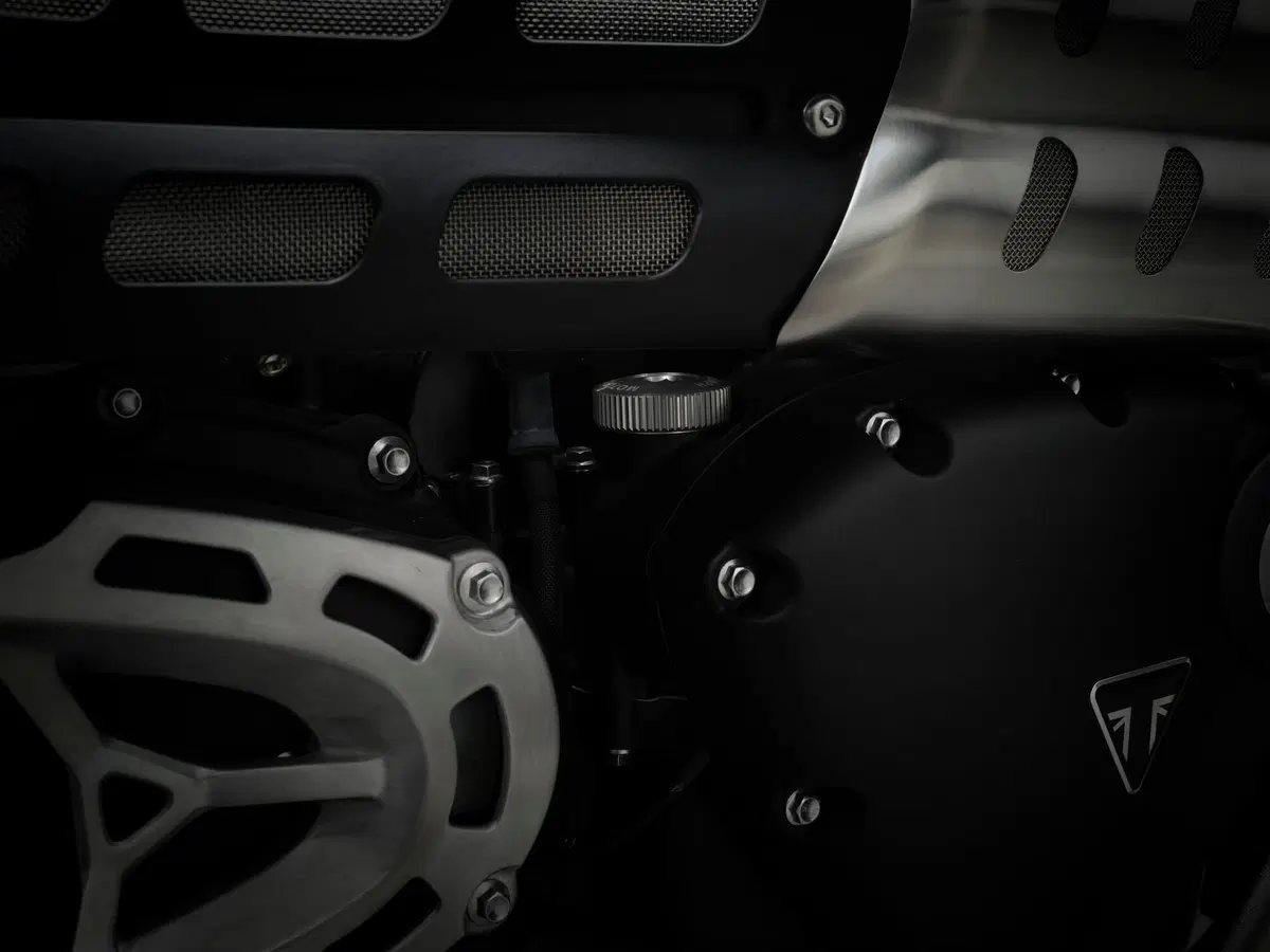 Nuove Triumph Scrambler 1200 XC e XE 2021[NON PUBBLICARE, EMBARGO FINO ALLE 13:00 DEL 13 APRILE] (12)