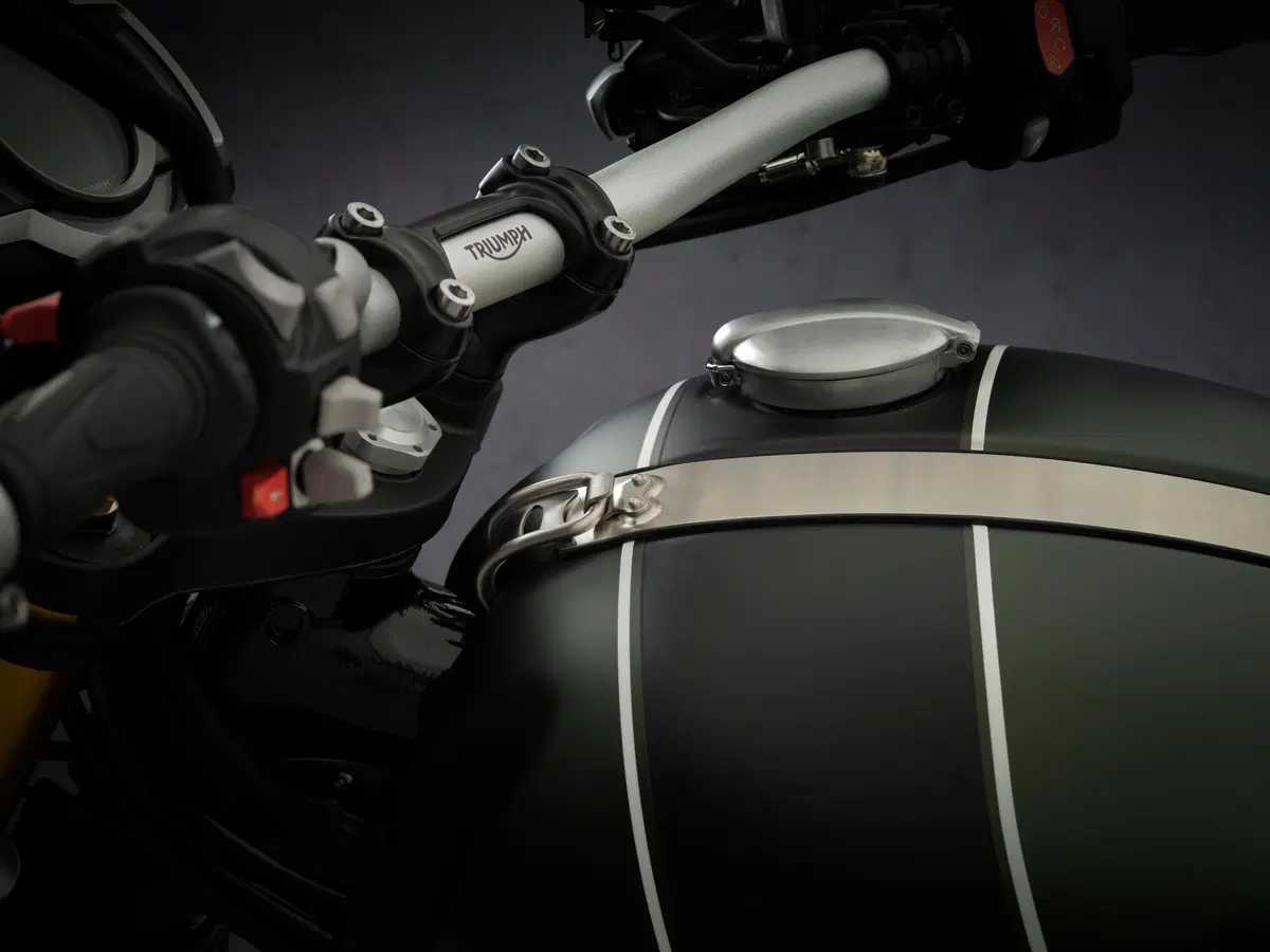 Nuove Triumph Scrambler 1200 XC e XE 2021[NON PUBBLICARE, EMBARGO FINO ALLE 13:00 DEL 13 APRILE] (14)
