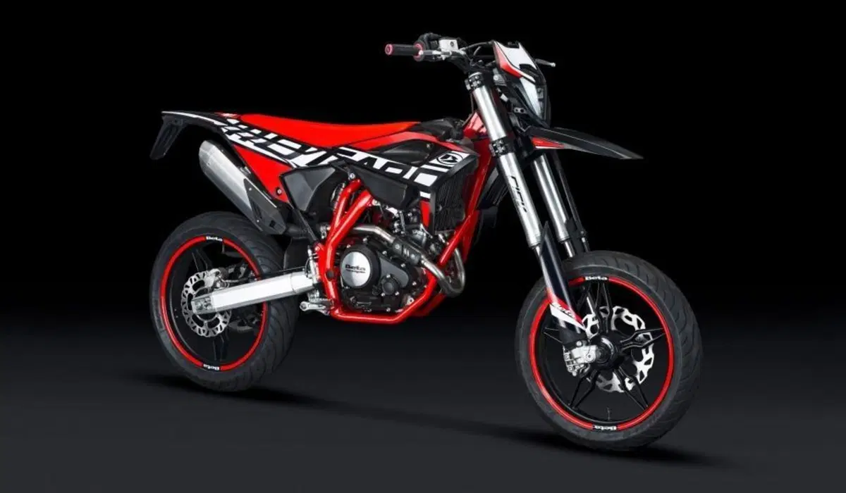 Beta 125 RR 4t Enduro e Motard TEST 2021: motore a fasatura variabile!