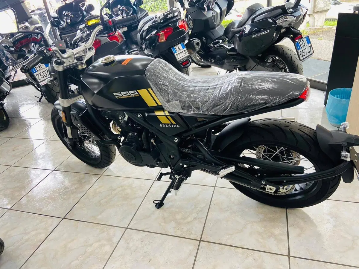 Brixton Motorcycles Crossfire 500 (2021 - 25)