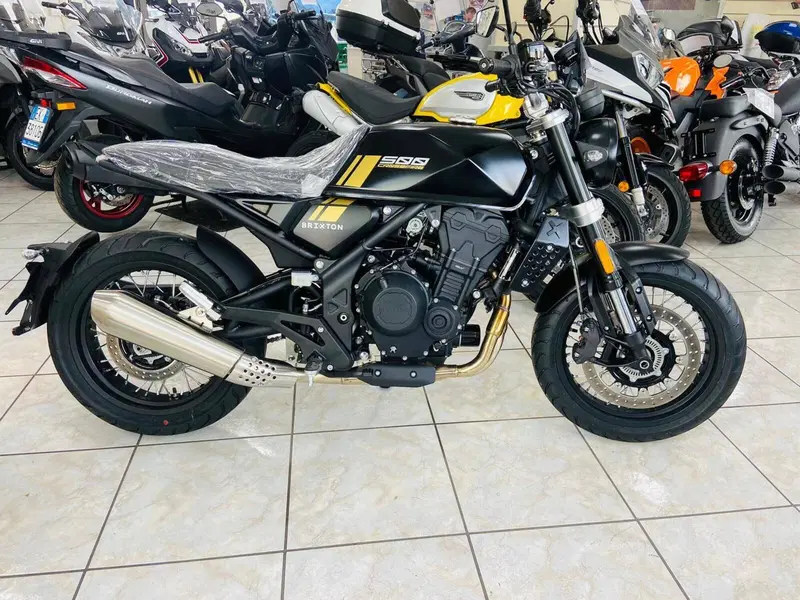 Brixton Motorcycles Crossfire 500 (2021 - 25) (2)