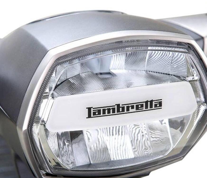 Lambretta V 50 Special (2021 - 24) (2)