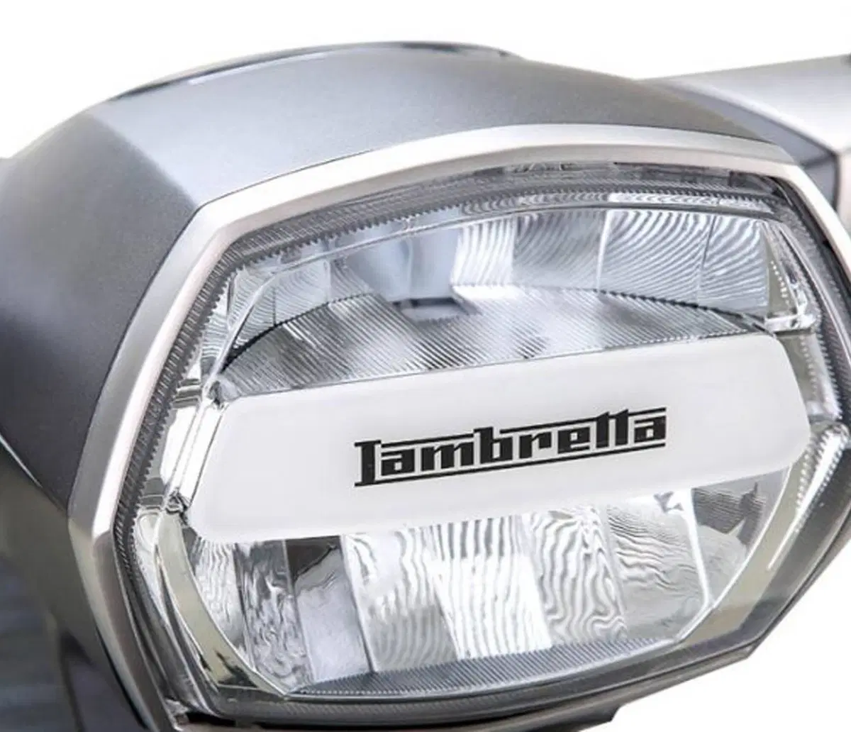 Lambretta V200 Special (2021 - 26) (4)
