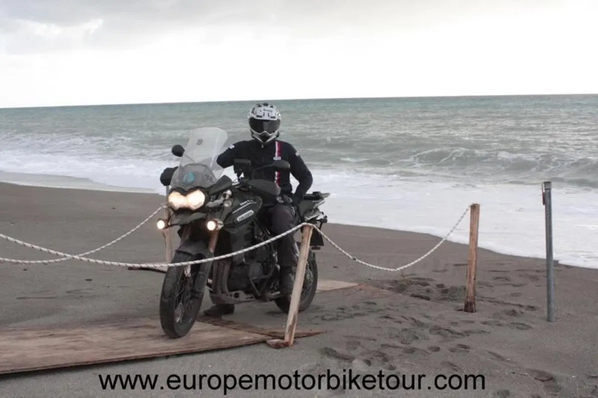 Viaggi. Europe Motorbike Tour: 27 Capitali europee in moto (11)