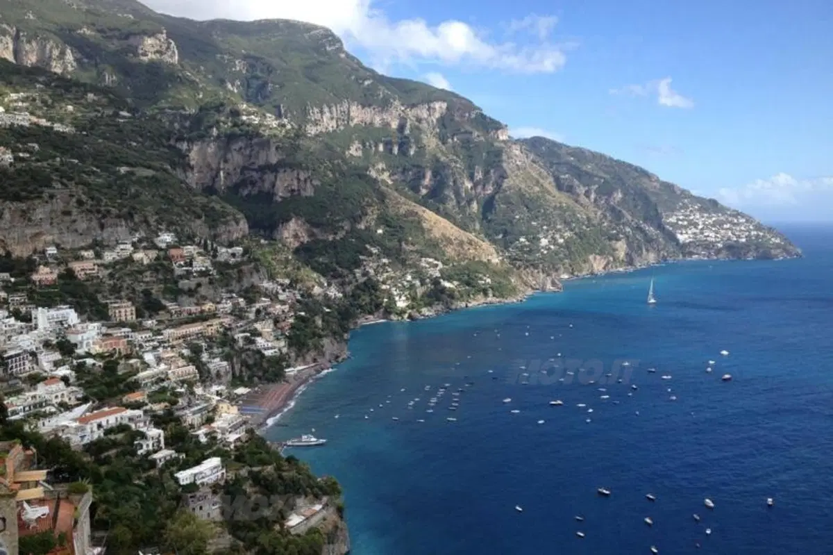 Viaggi. Europe Motorbike Tour: 27 Capitali europee in moto (12)