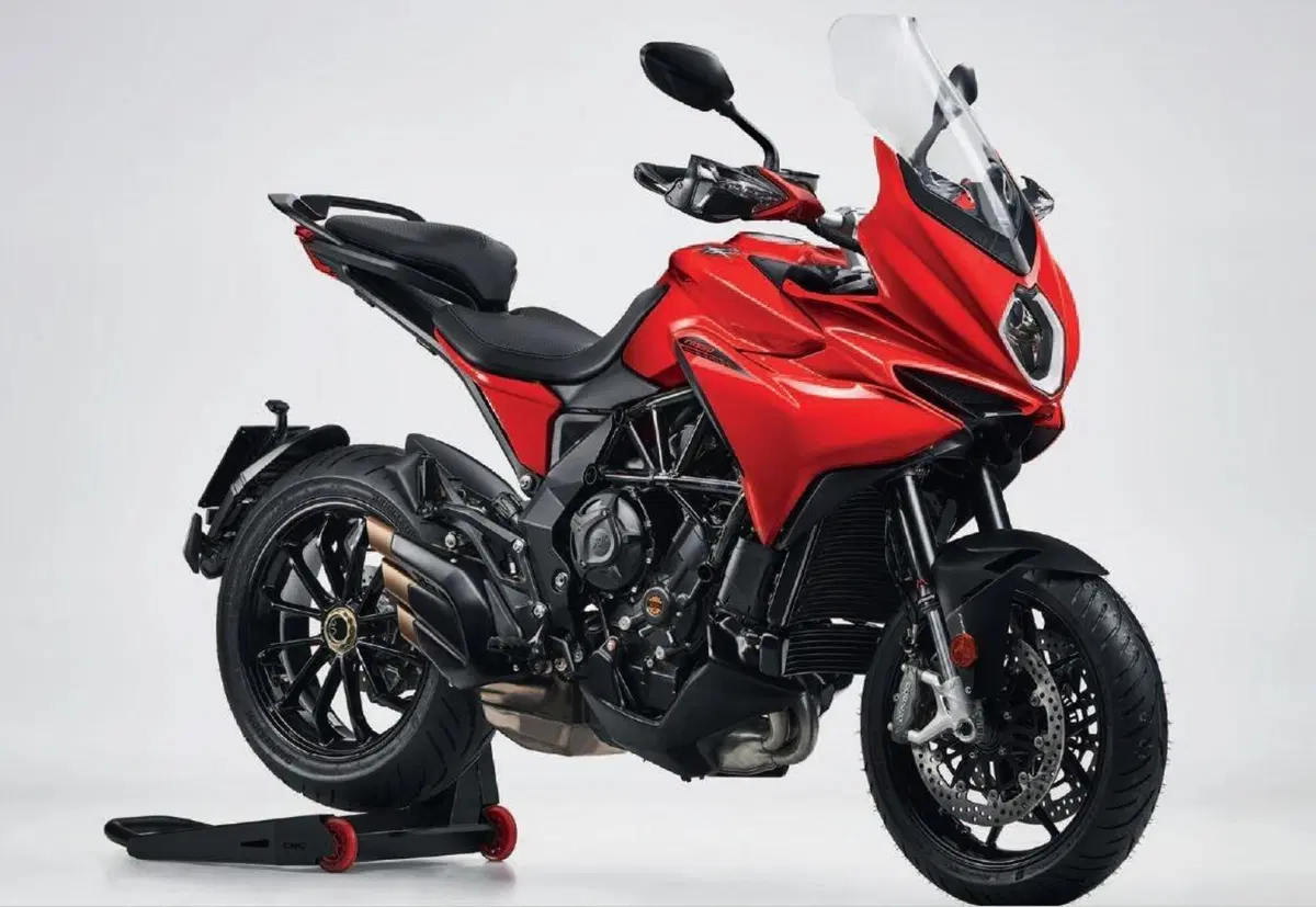 MV Agusta Turismo Veloce 2021: quattro le versioni. Dati e prezzi (3)