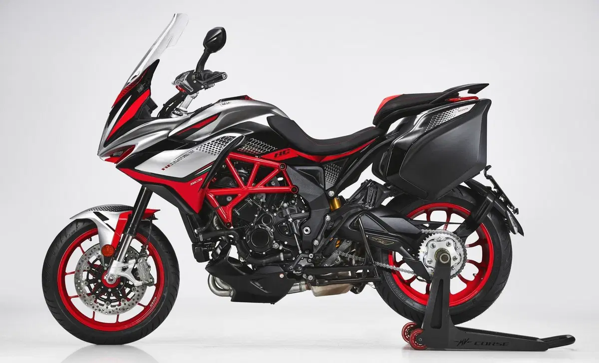 MV Agusta Turismo Veloce 800 Turismo Veloce 800 RC SCS (2021 - 22) (7)