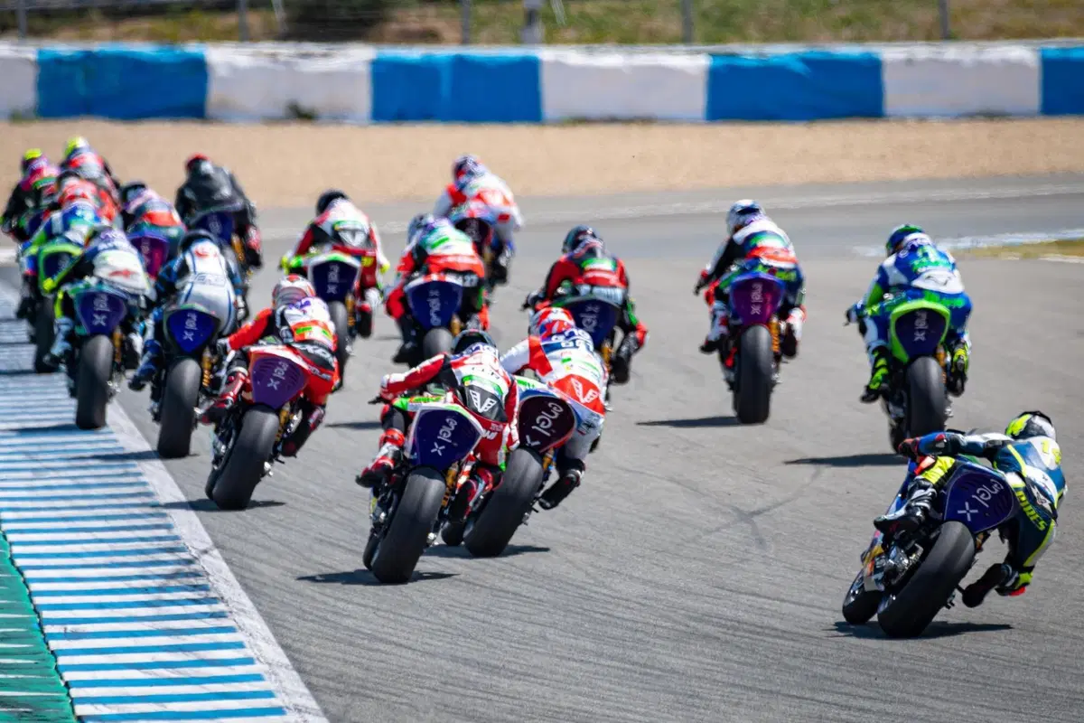 Test MotoE. Domina Aegerter, miglior crono di Granado (17)