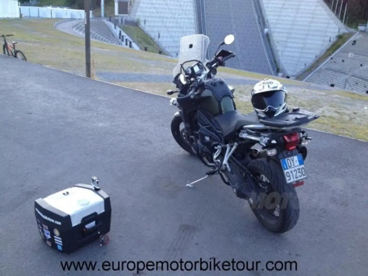Viaggi. Europe Motorbike Tour: 27 Capitali europee in moto (70)
