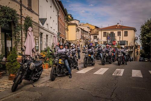 Ducati, al via i Days of Joy Scrambler per guidare la gamma 2021 (2)