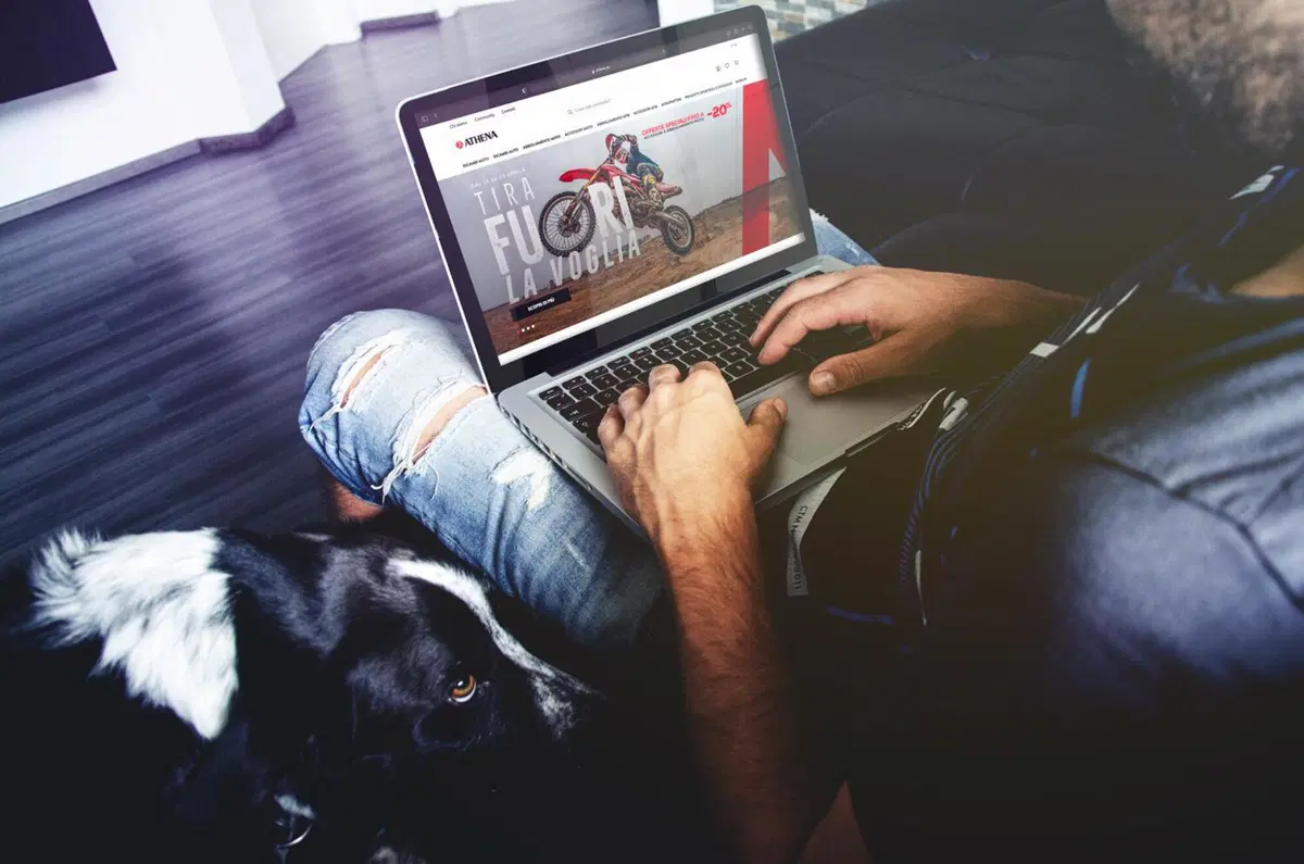 Athena: è online il nuovo e-commerce