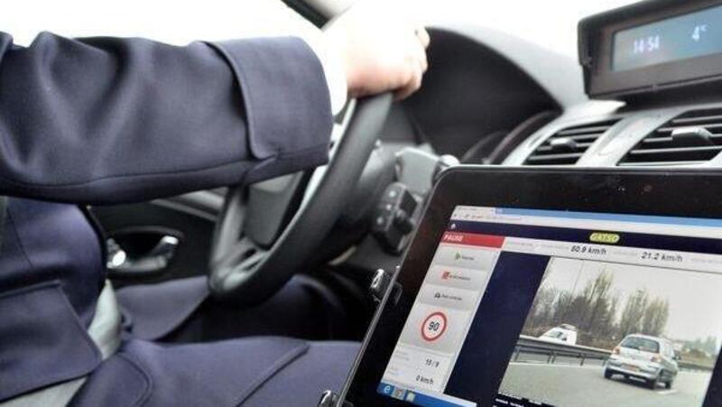 Multe velocit&agrave;: radar mobili affidati a societ&agrave; private in Francia