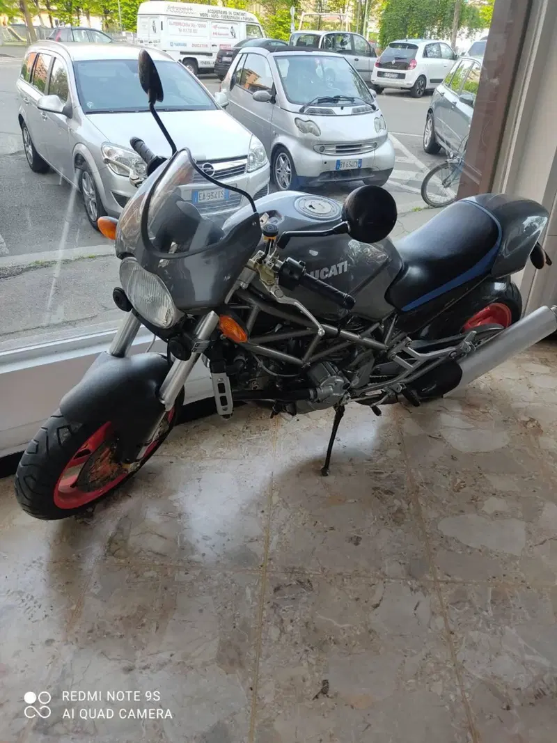 Ducati Monster 900 S4 (2001 - 02) (2)
