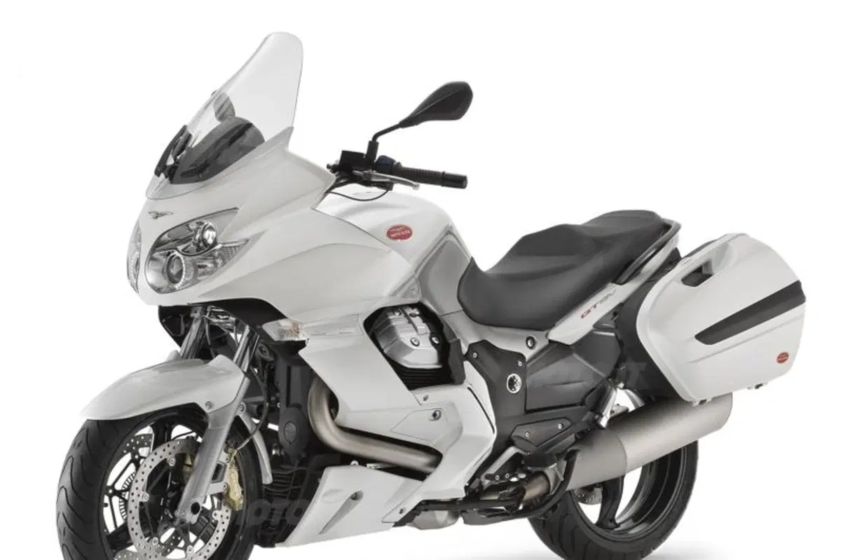 Moto Guzzi: nuovi colori per la V7 Special e la Norge GT8V