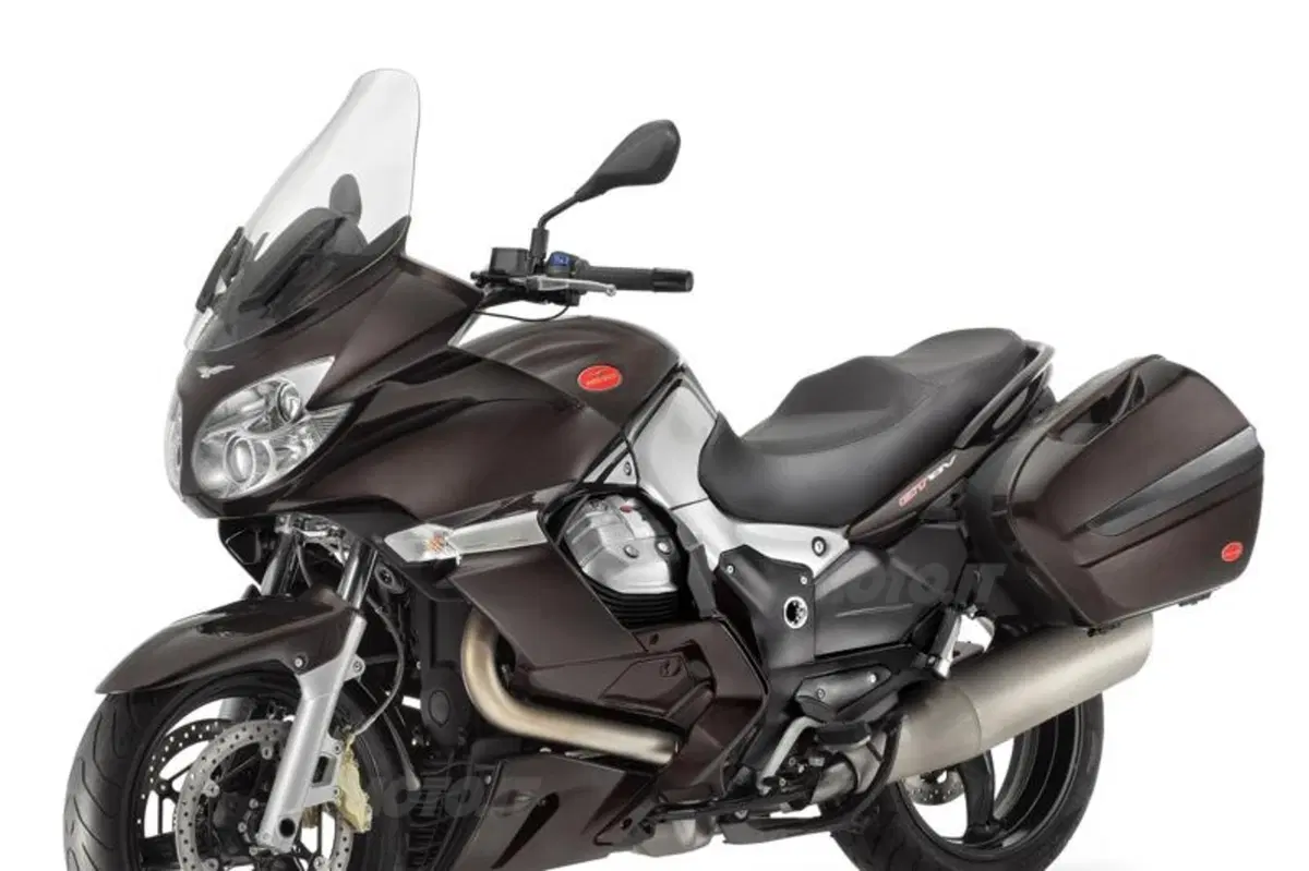 Moto Guzzi: nuovi colori per la V7 Special e la Norge GT8V (2)