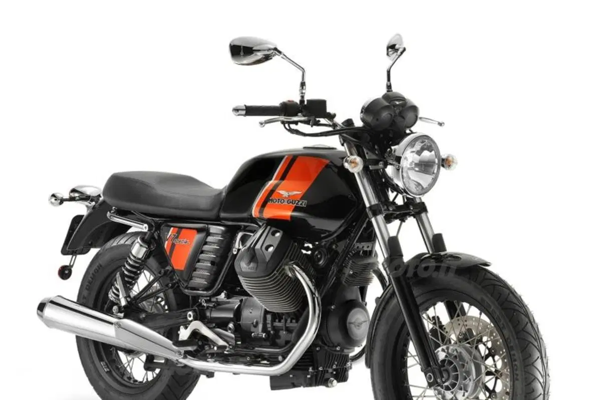 Moto Guzzi: nuovi colori per la V7 Special e la Norge GT8V (3)