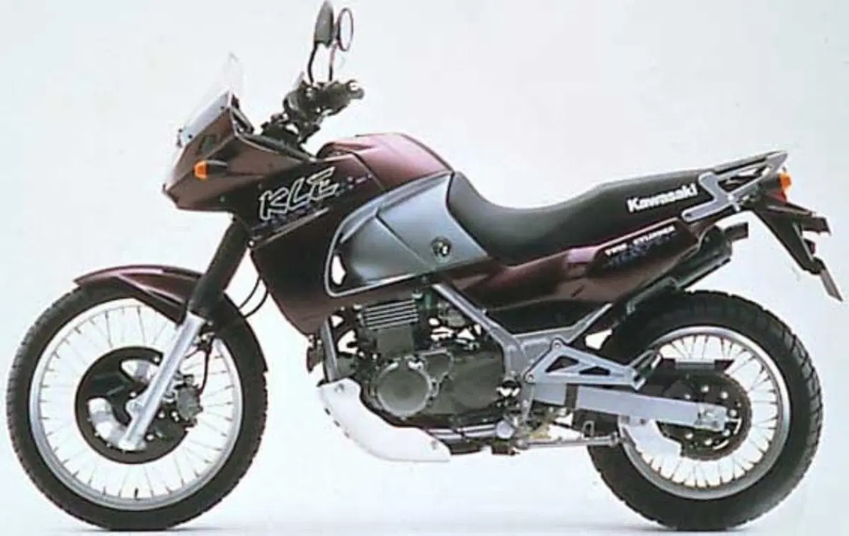 Le Strane di Moto.it: Kawasaki KLE500 (6)
