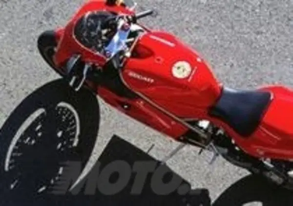 1993. Anno difficile, Gilera chiude ma EICMA esalta il Made in Italy