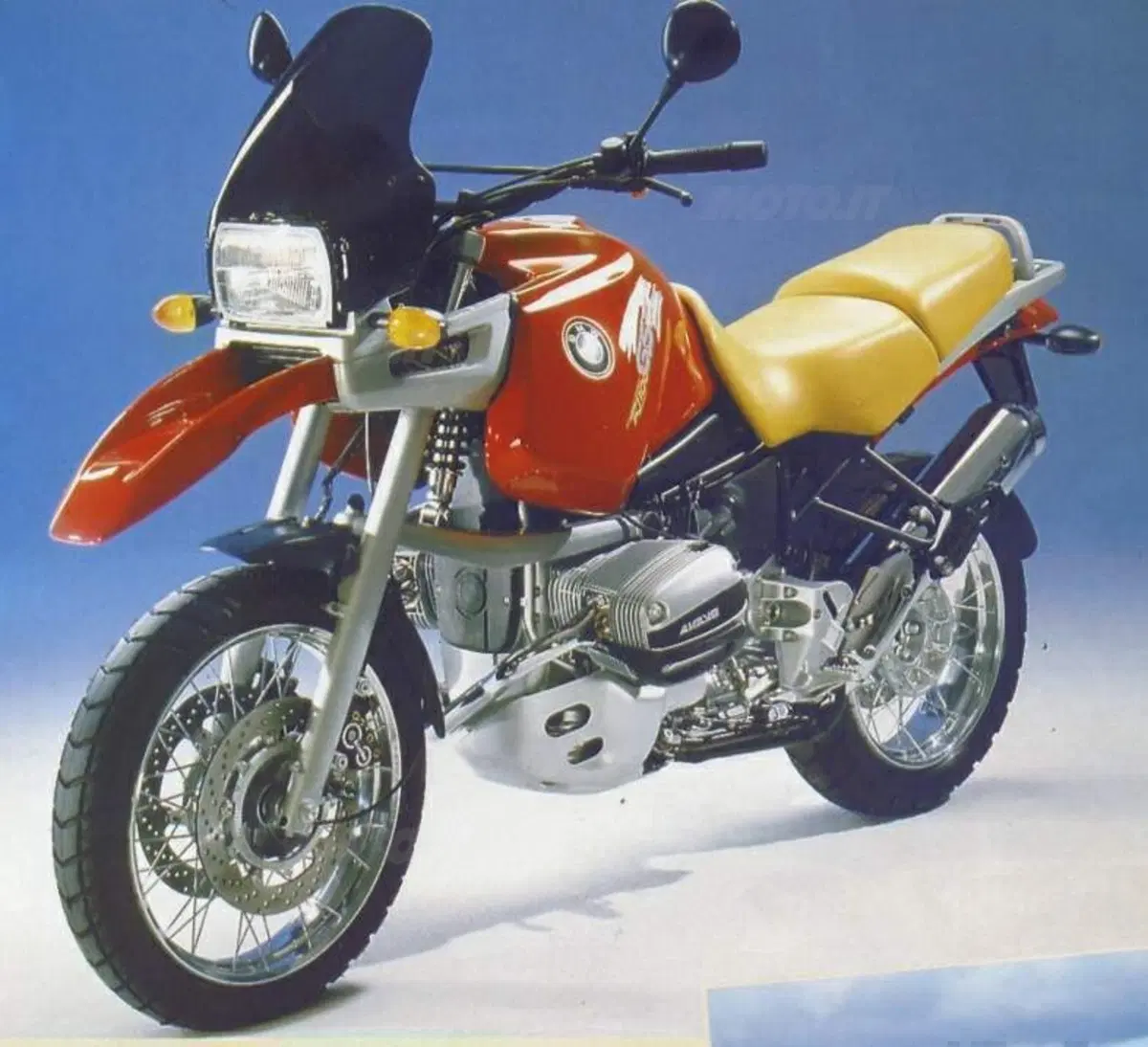 1993. Anno difficile, Gilera chiude ma EICMA esalta il Made in Italy (12)