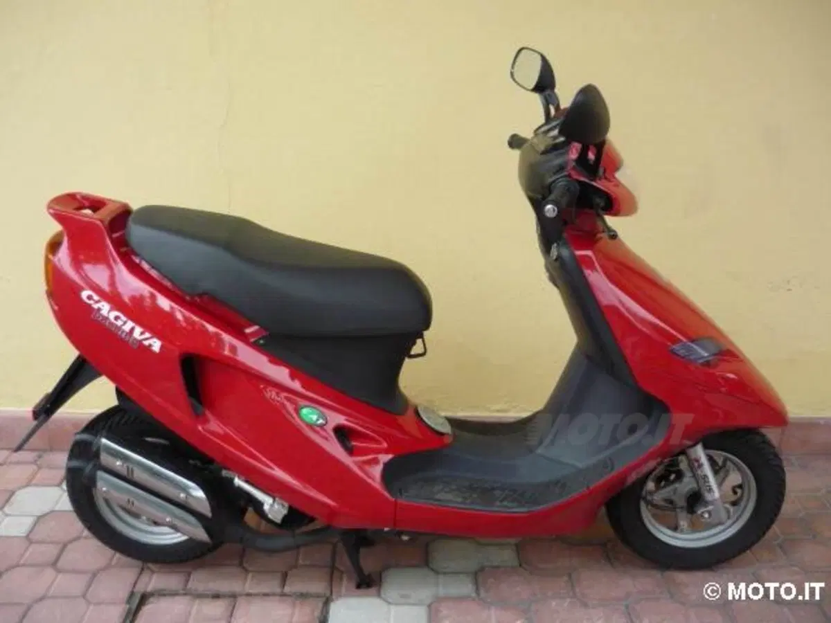1993. Anno difficile, Gilera chiude ma EICMA esalta il Made in Italy (17)