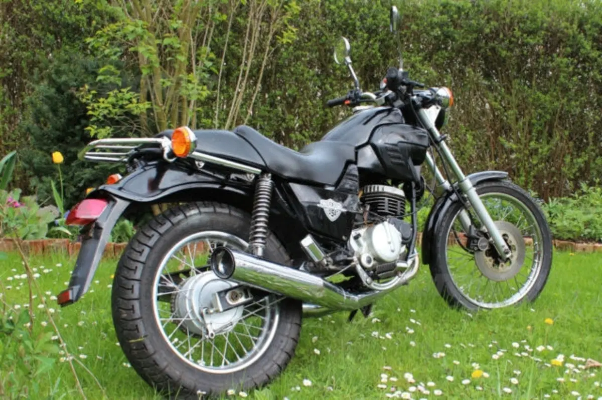 1993. Anno difficile, Gilera chiude ma EICMA esalta il Made in Italy (20)