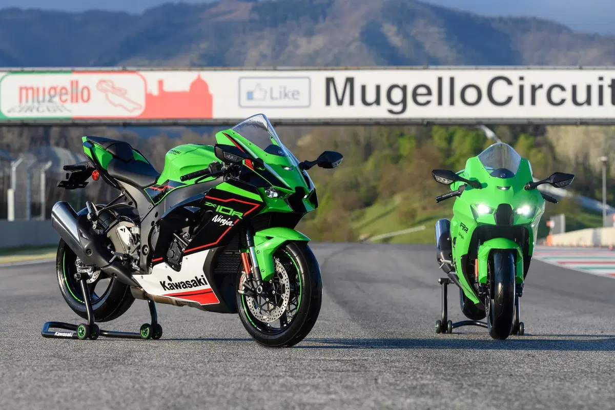 Kawasaki Ninja ZX-10R 2021: ecco com'è fatta (2)