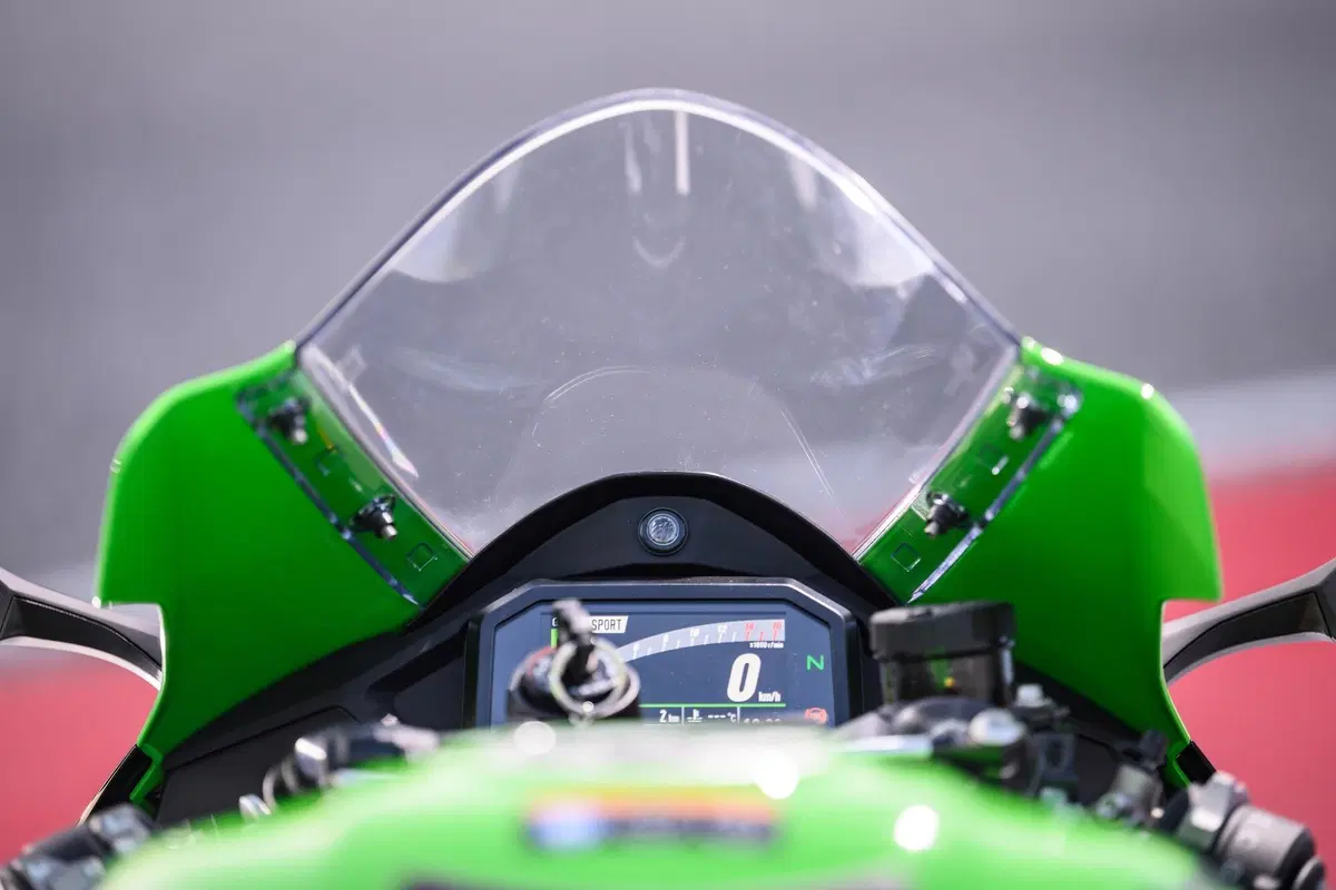 Kawasaki Ninja ZX-10R 2021: ecco com'è fatta (13)