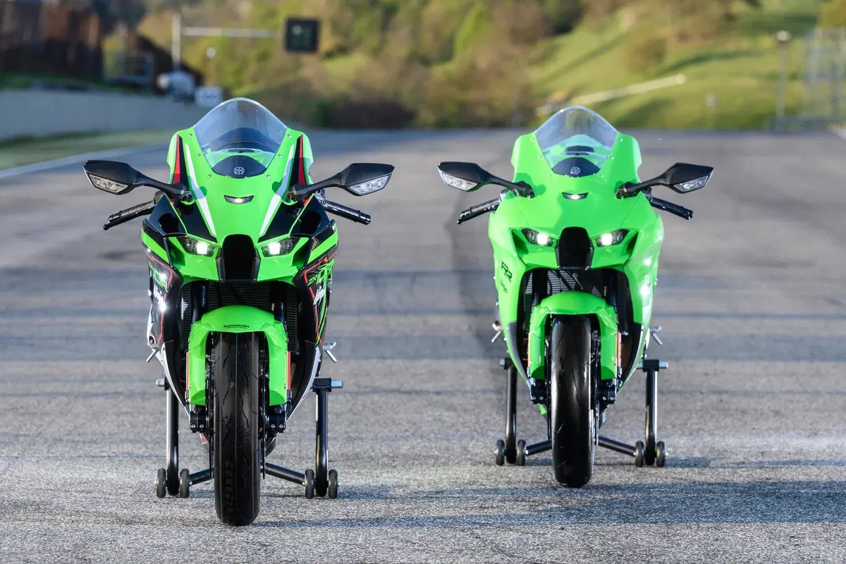 Kawasaki Ninja ZX-10R 2021: ecco com'è fatta (4)