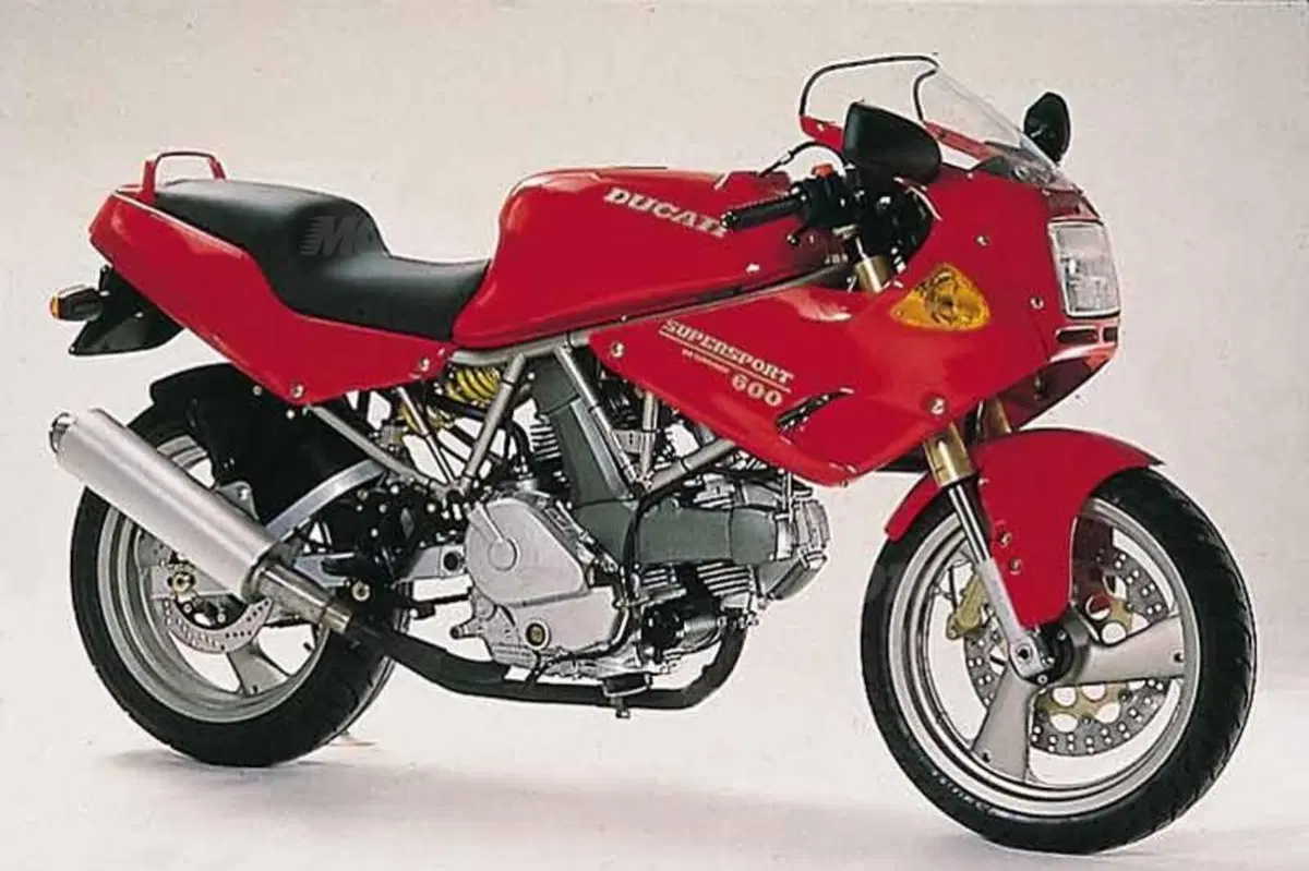 1993. Anno difficile, Gilera chiude ma EICMA esalta il Made in Italy (26)