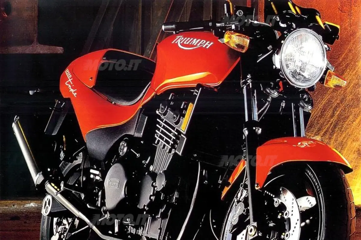 1993. Anno difficile, Gilera chiude ma EICMA esalta il Made in Italy (43)