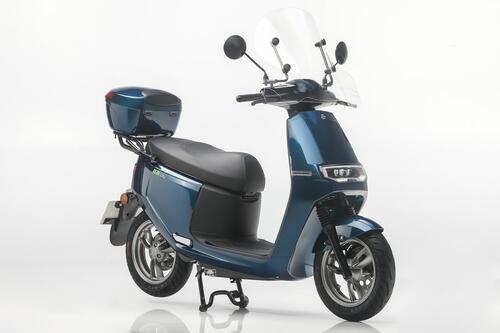 Italy2Volt lancia sul mercato italiano gli scooter elettrici Ecooter E2  (5)