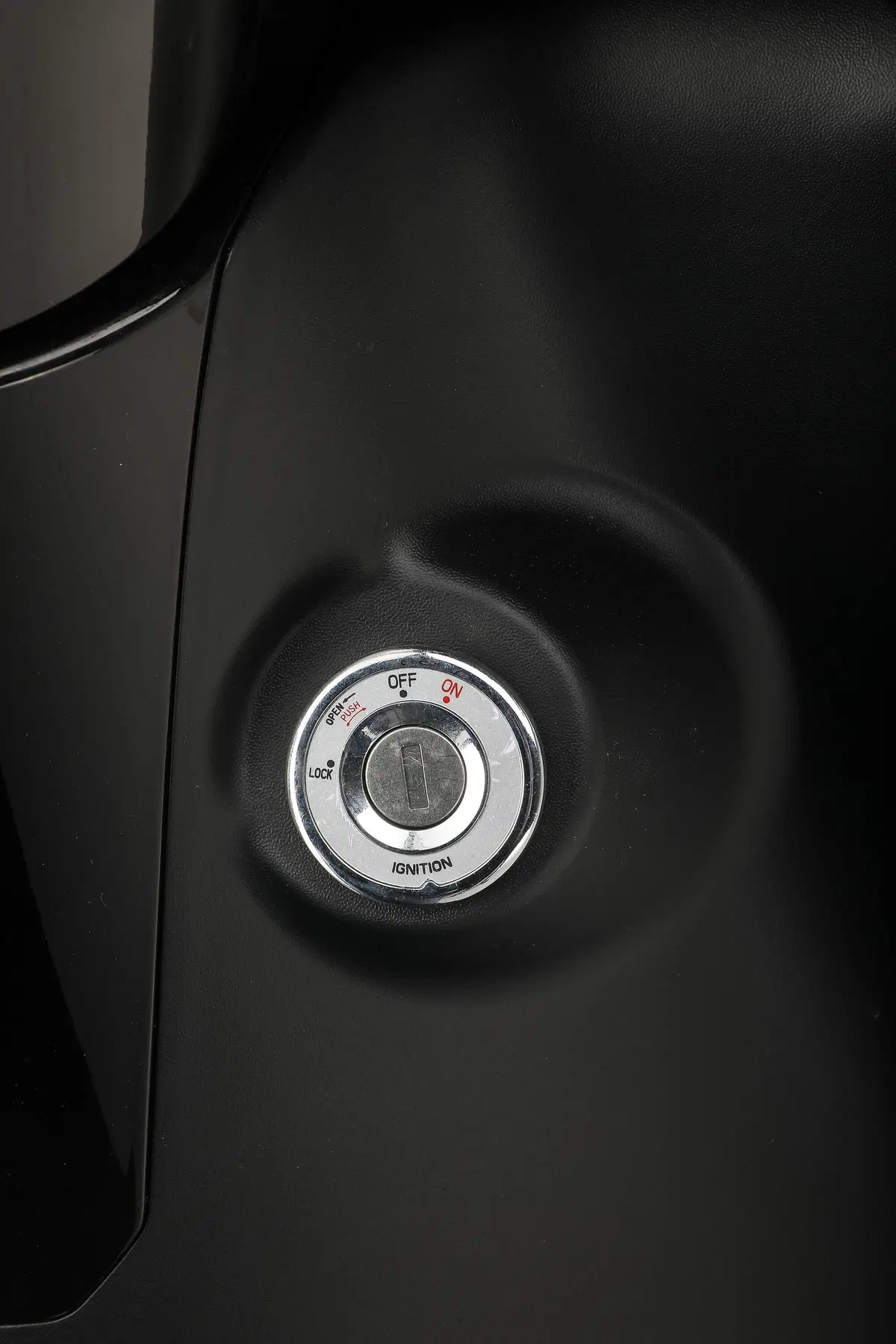 Italy2Volt lancia sul mercato italiano gli scooter elettrici Ecooter E2  (15)