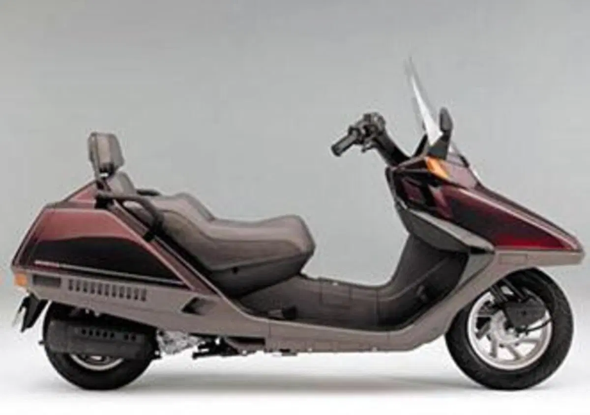 Harley-Davidson Pan America e le altre: 10 moto dall’estetica rivoluzionaria (6)