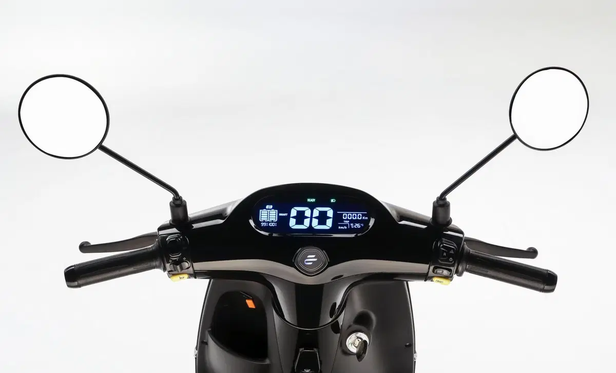 Ecooter E2 City E2 City Plus (2021 - 22) (19)