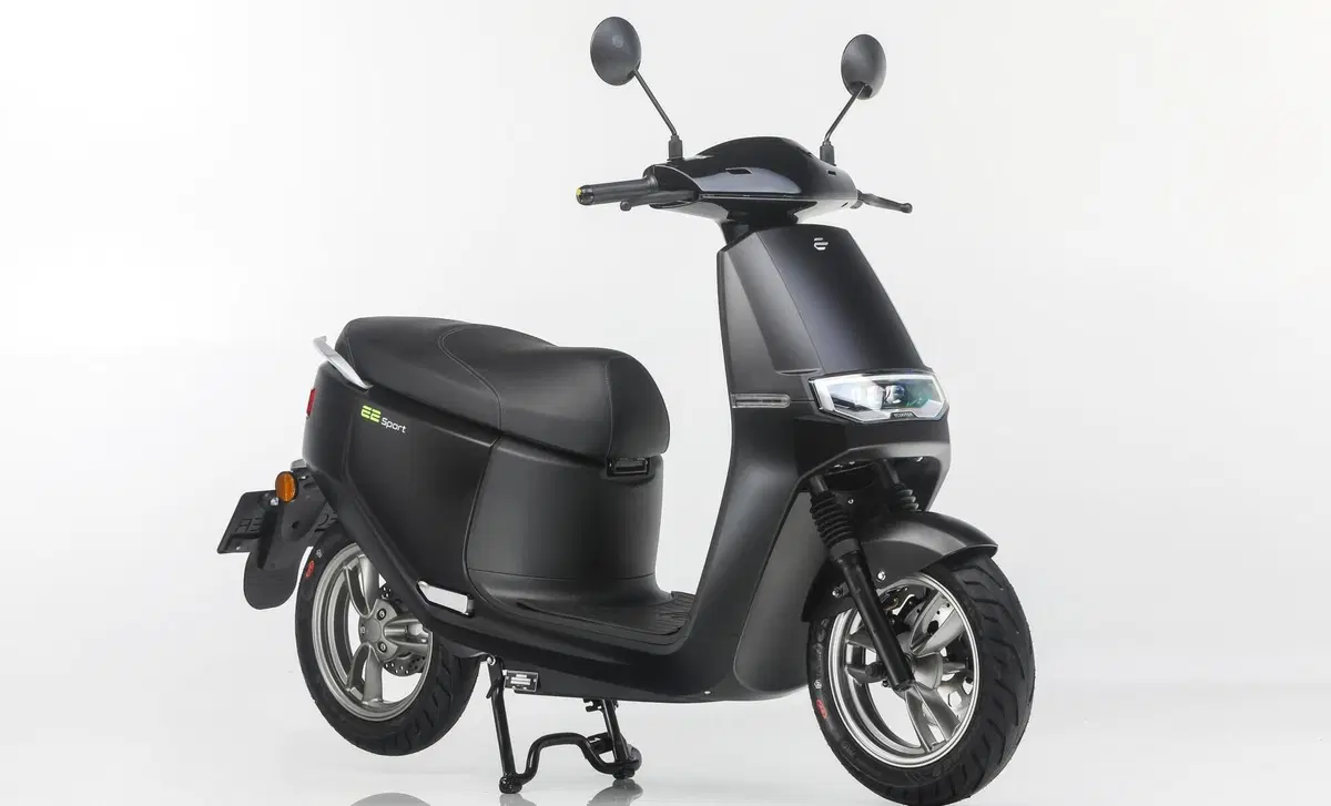 Ecooter E2 Sport Plus (2021 - 22)