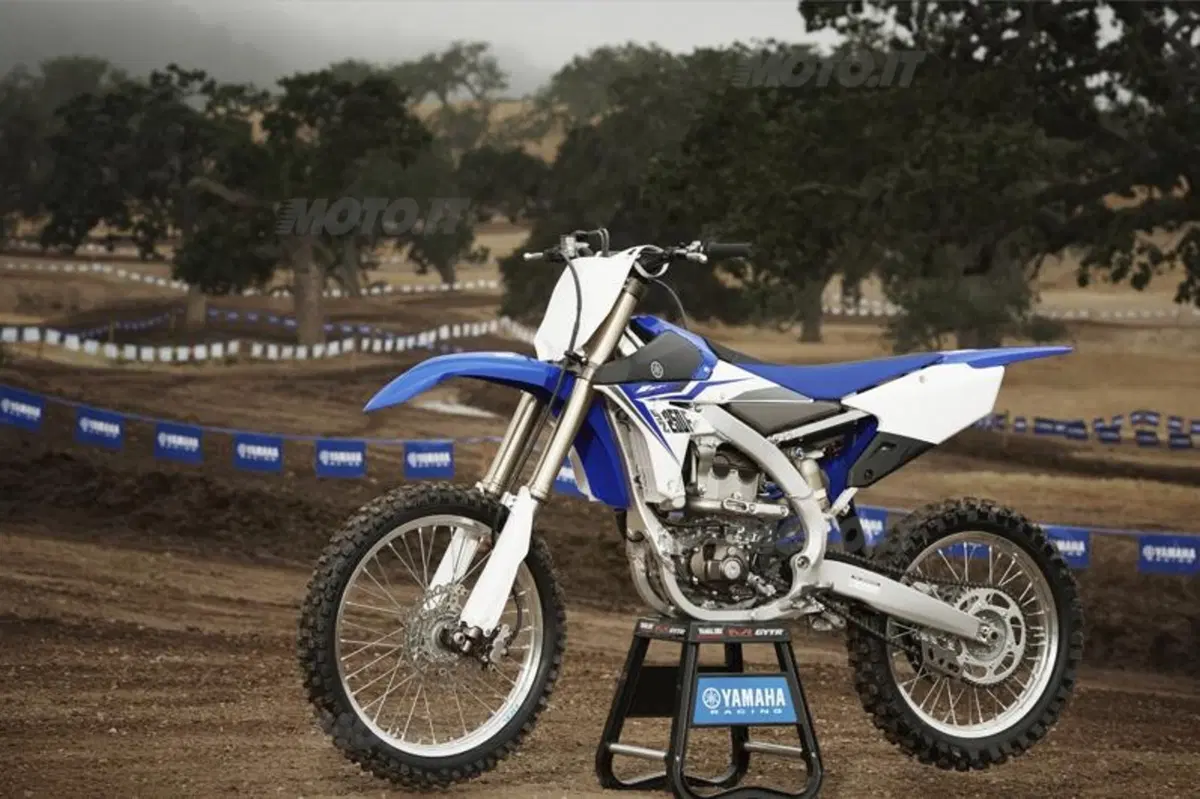Yamaha YZF250 e YZF450 2014 (8)