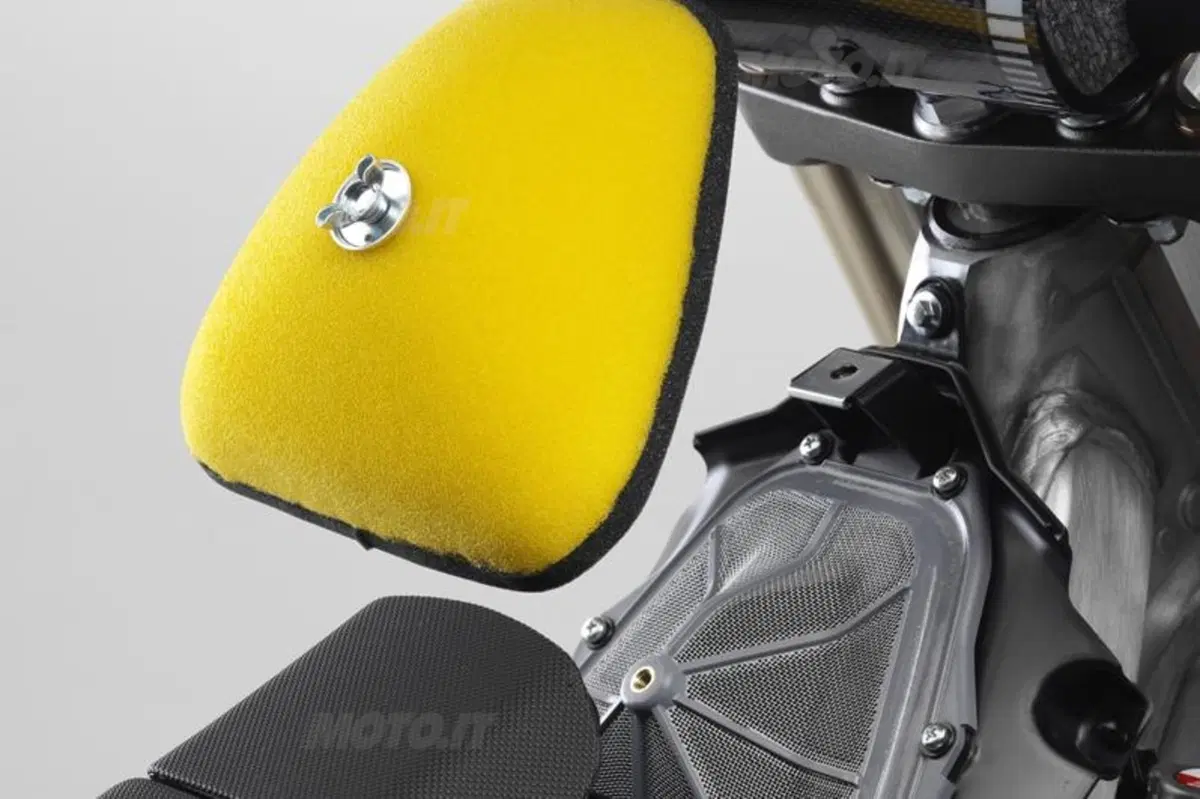 Yamaha YZF250 e YZF450 2014 (22)