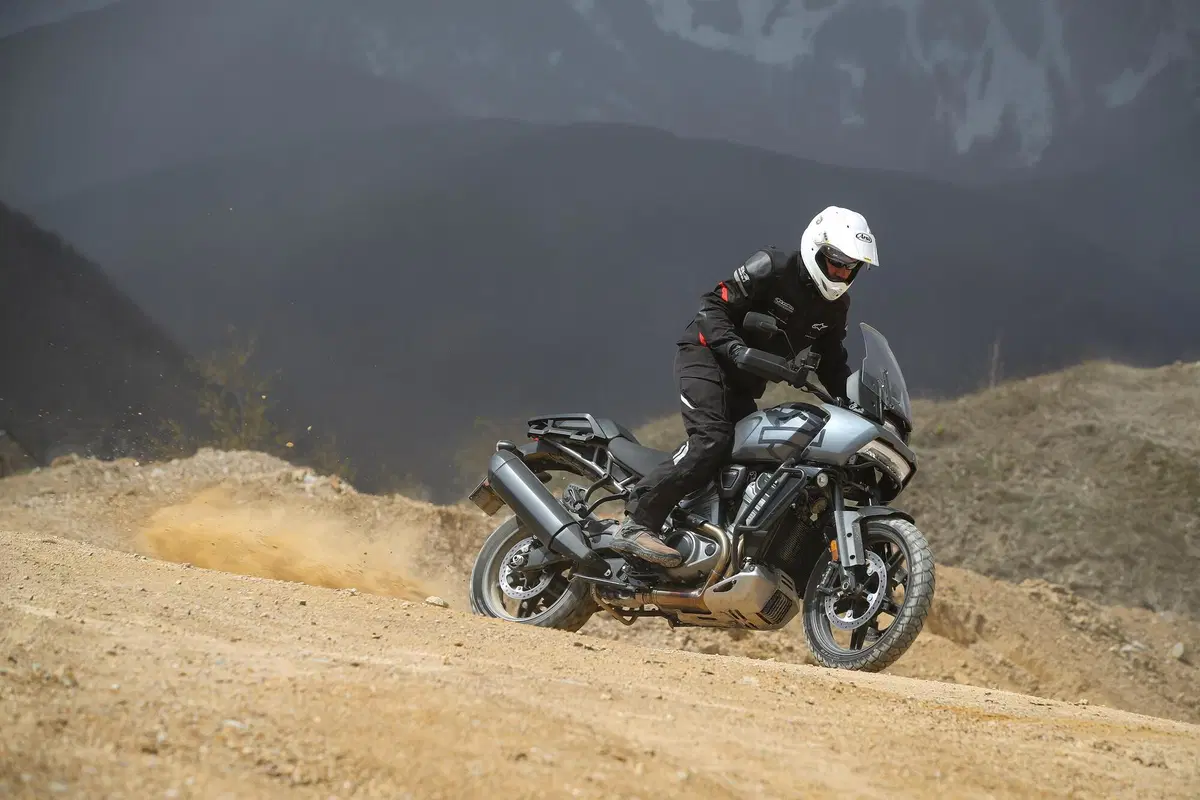 Harley-Davidson Pan America 1250 TEST: una Harley così non l'avevo mai guidata! (10)