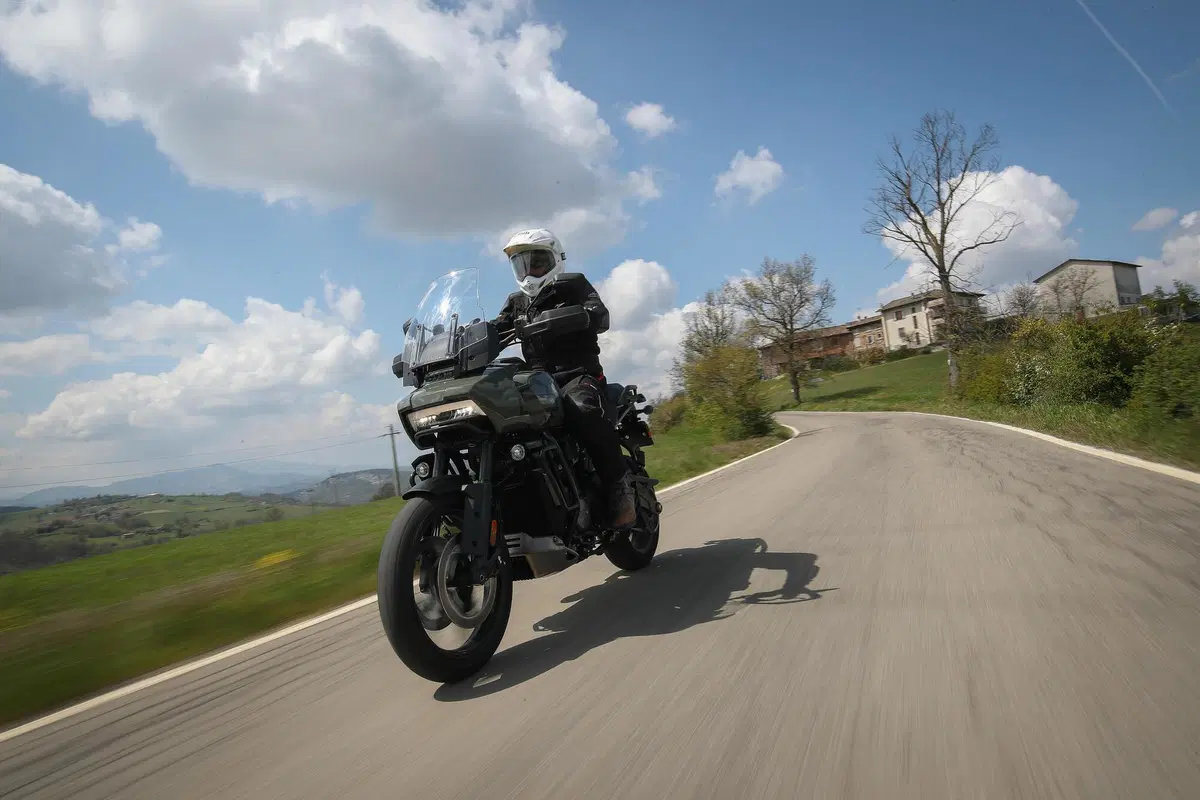 Harley-Davidson Pan America 1250 TEST: una Harley così non l'avevo mai guidata! (4)