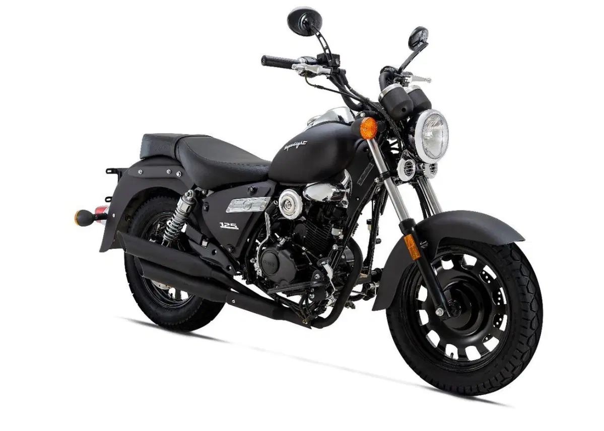 Keeway Superlight 125 Euro 5. La cruiser sempre forte nel prezzo (3)
