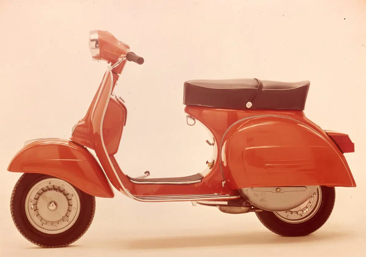 Tanti Auguri Vespa! Lo scooter più famoso al mondo compie 75 anni [GALLERY] (25)