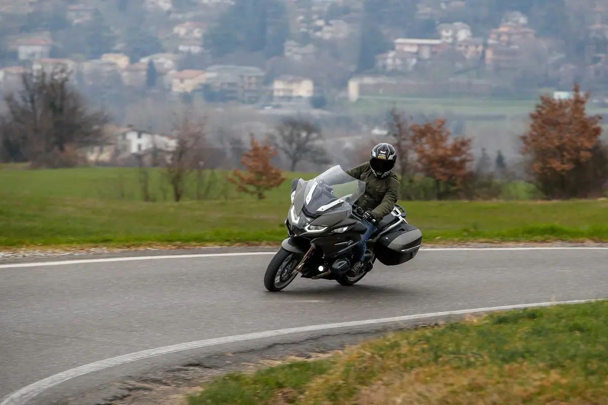 BMW RT 1250: First Class  (4)