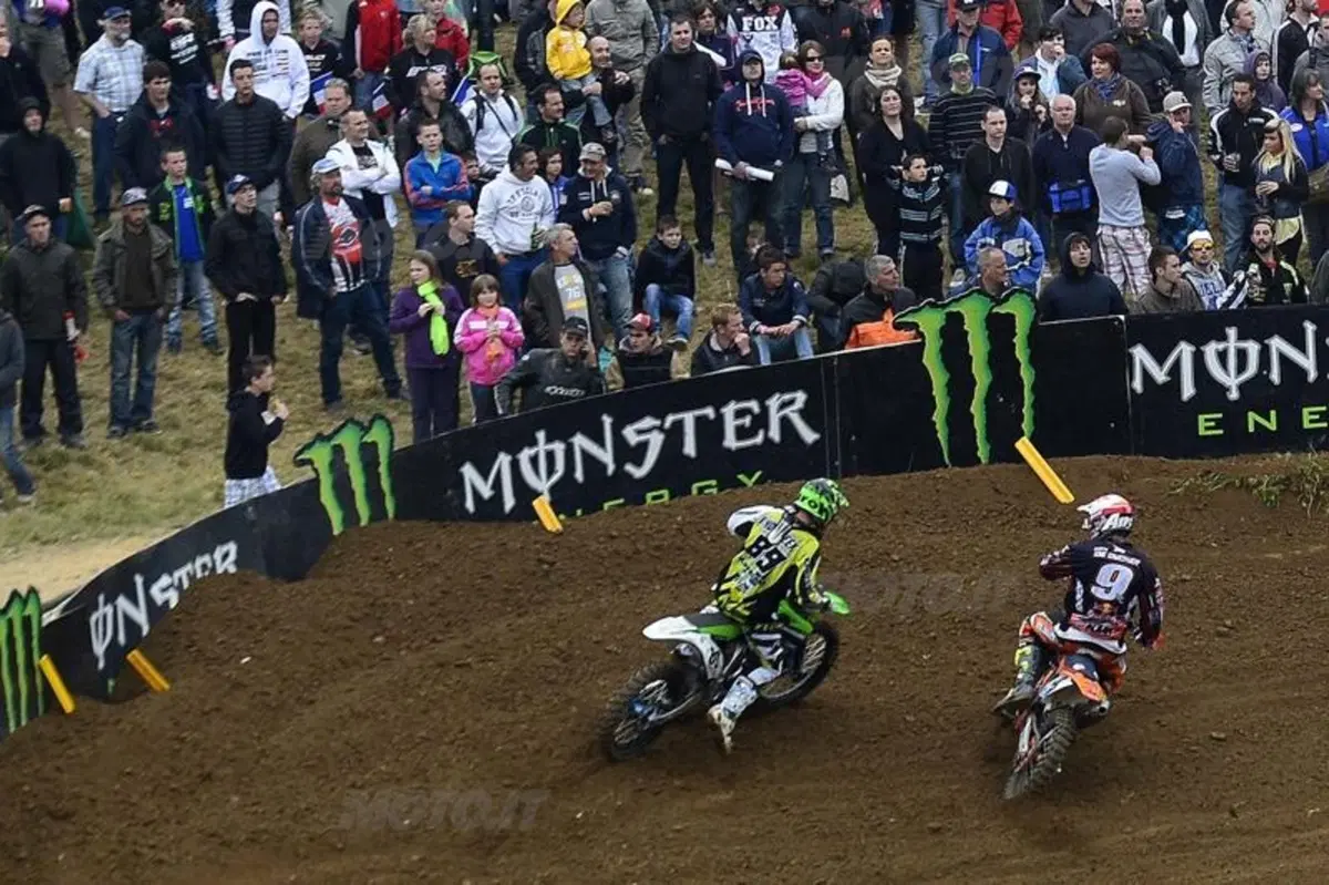MX. Le foto più spettacolari del  GP di Francia (2)