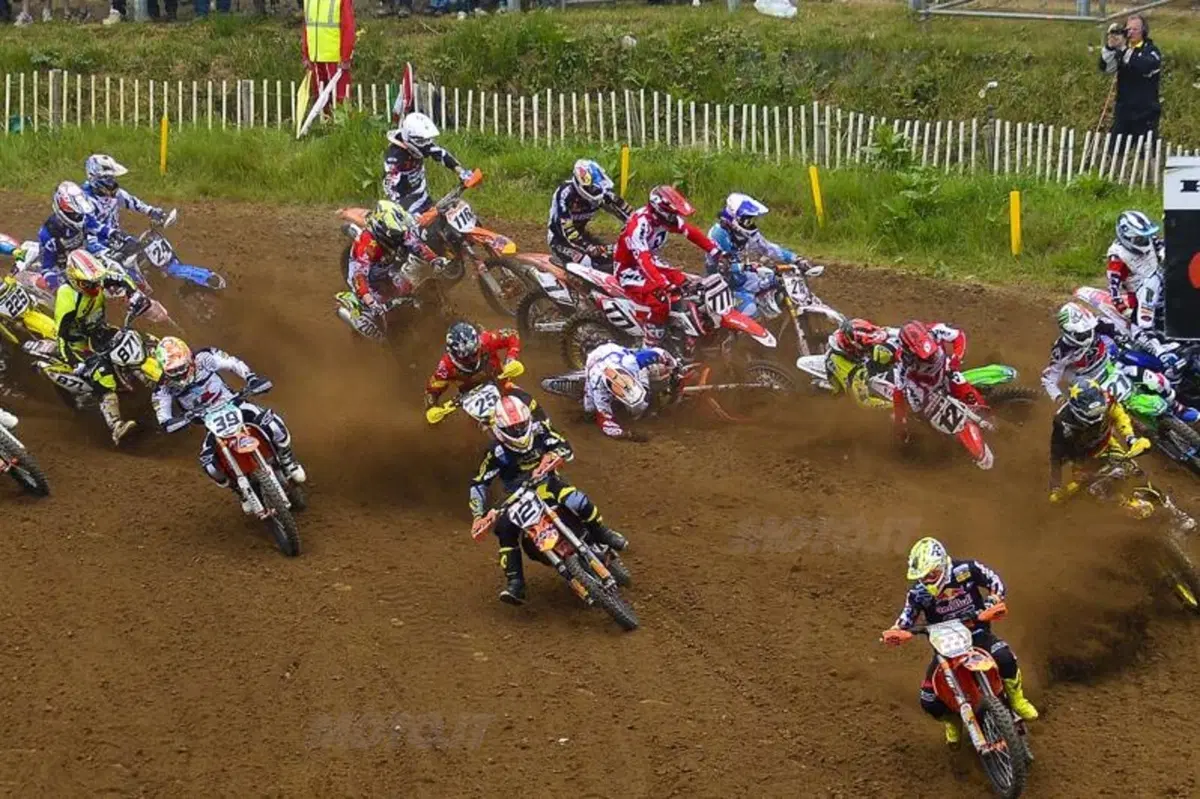 MX. Le foto più spettacolari del  GP di Francia (5)