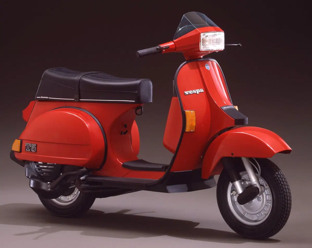 Tanti Auguri Vespa! Lo scooter più famoso al mondo compie 75 anni [GALLERY] (32)