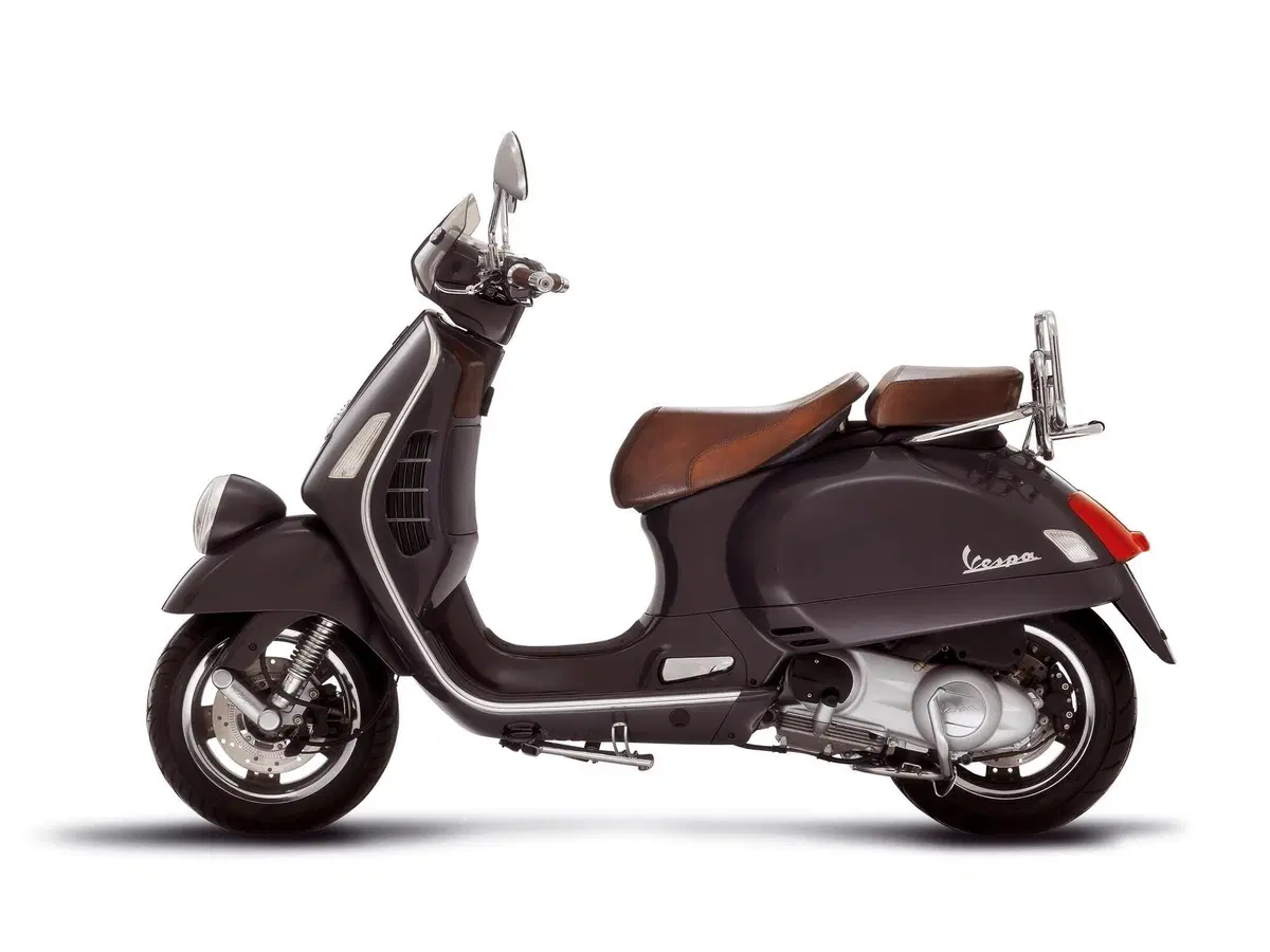 Tanti Auguri Vespa! Lo scooter più famoso al mondo compie 75 anni [GALLERY] (40)