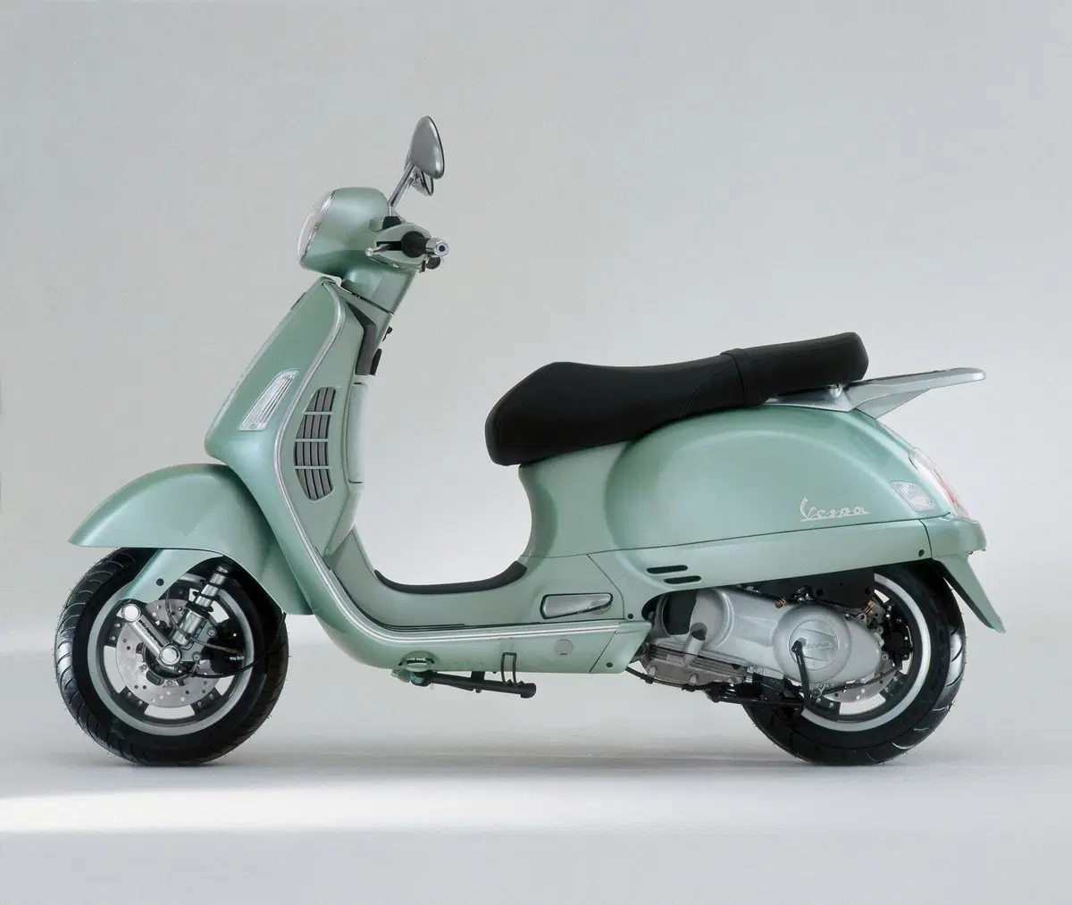 Tanti Auguri Vespa! Lo scooter più famoso al mondo compie 75 anni [GALLERY] (42)